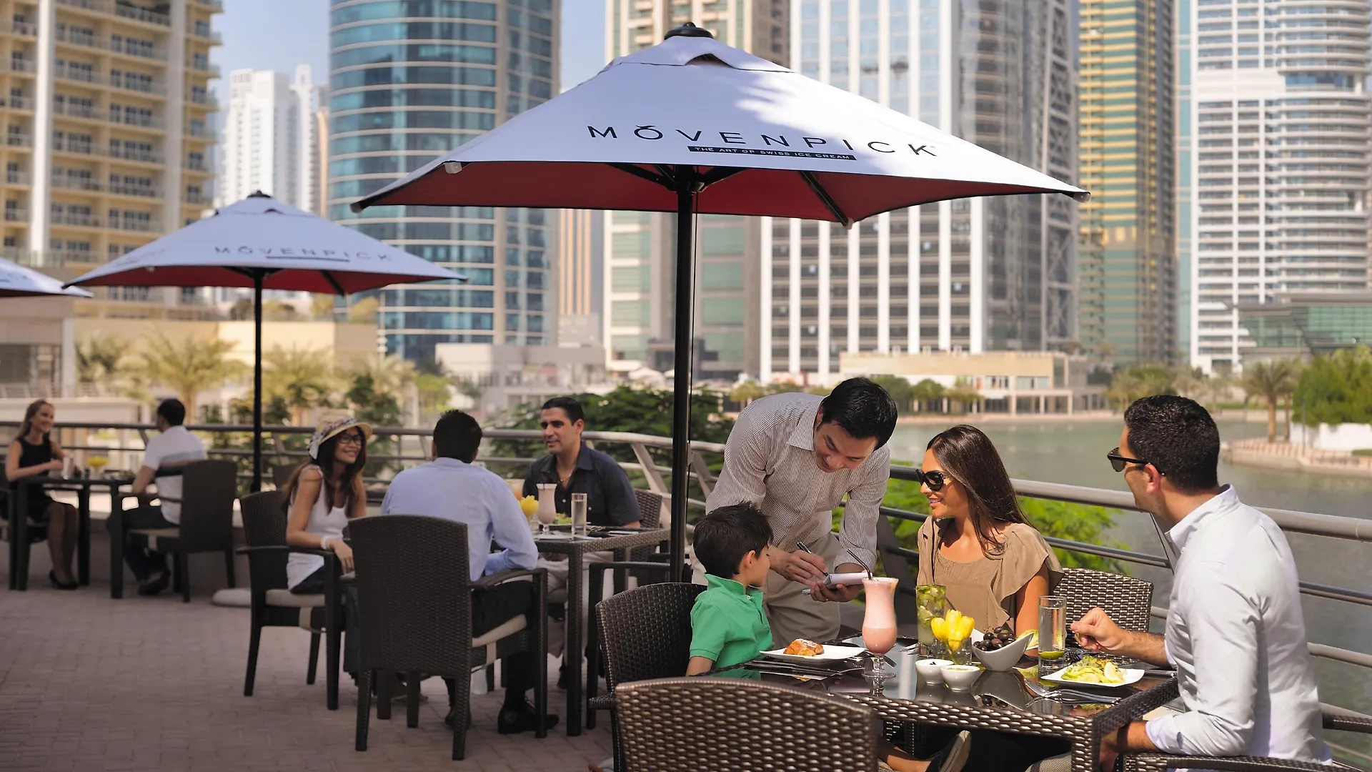 Moevenpick Hotel Jumeirah Lakes Towers Dubai