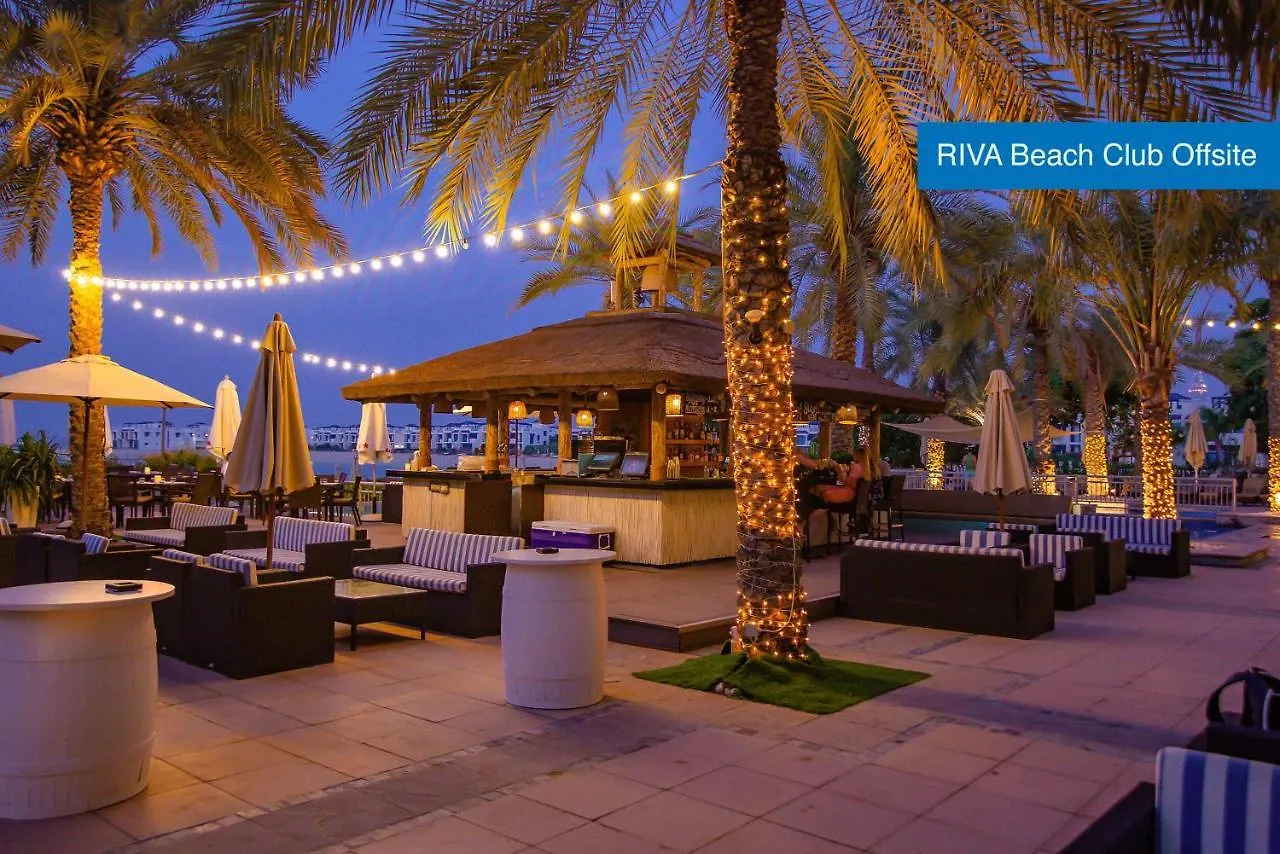 Moevenpick Hotel Jumeirah Lakes Towers Dubai 5*,
