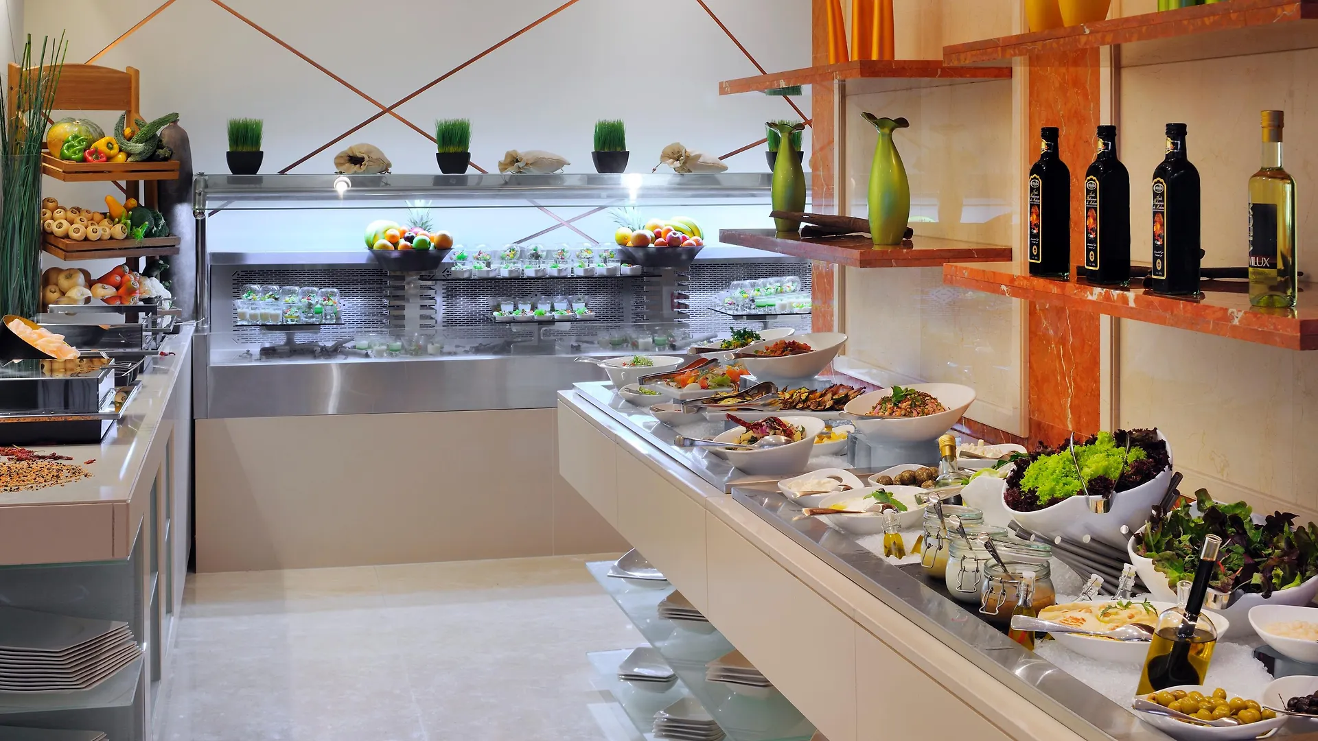 Moevenpick Hotel Jumeirah Lakes Towers Dubai 5*,  United Arab Emirates